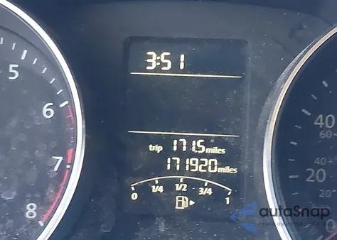 2016 Volkswagen Jetta 1.4T Se z USA, uszkodzony, nr VIN 3VWD67AJ8GM374487